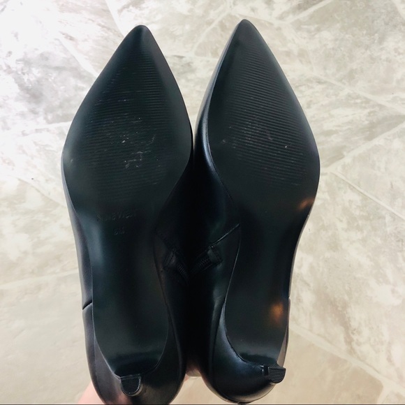 NWOT NINE West black genuine leather studded pointed heeled ankle boots size 6 - Picture 5 of 11